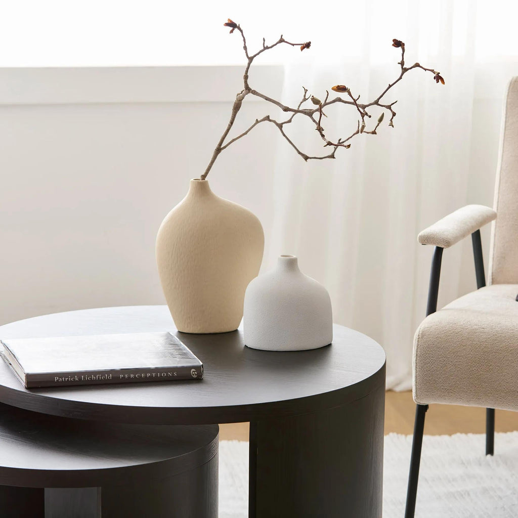 Curved Ceramic Table Vase